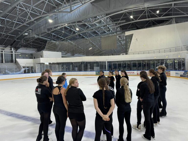 Clap de fin – Stage d’été 2025 synchro